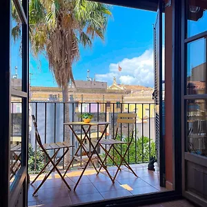 https://unik-vacation-ferrers.top-hotels-tarragona.com